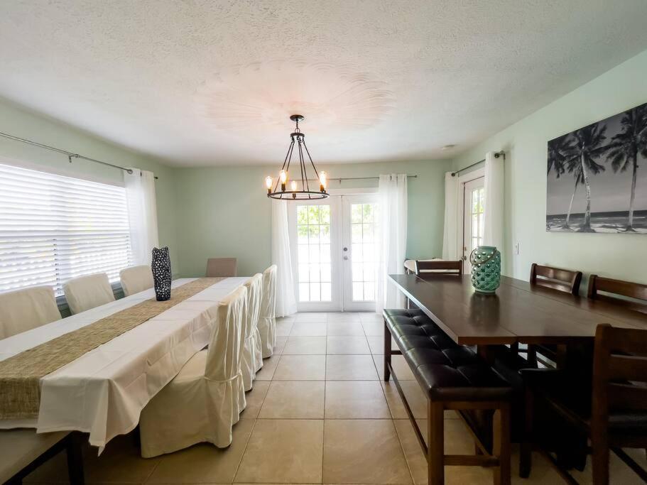 Skyline Breeze - Jensen Beach Family Getaway Luaran gambar